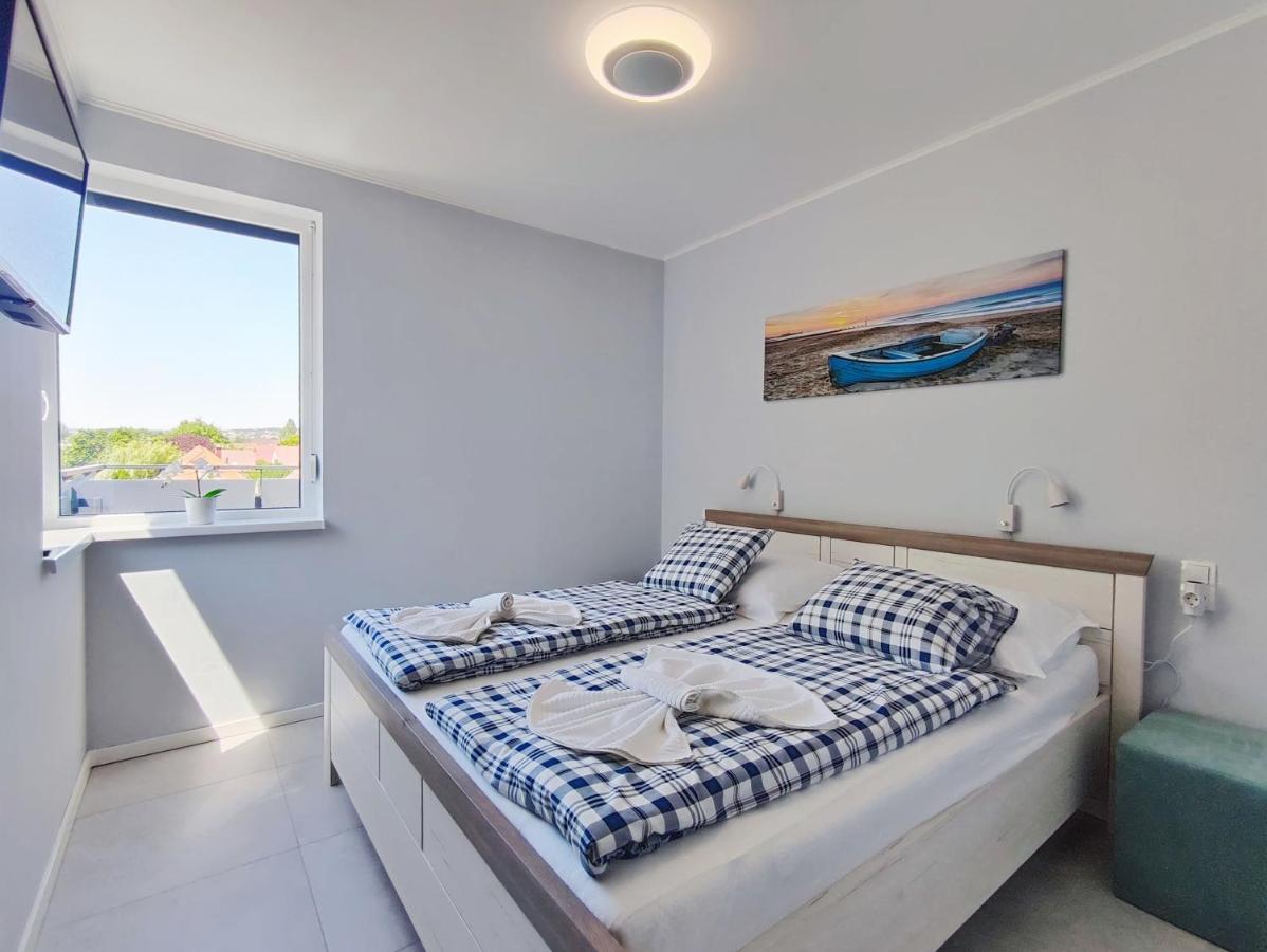 קסזטלי Lakeside Family & Studio Apartments מראה חיצוני תמונה