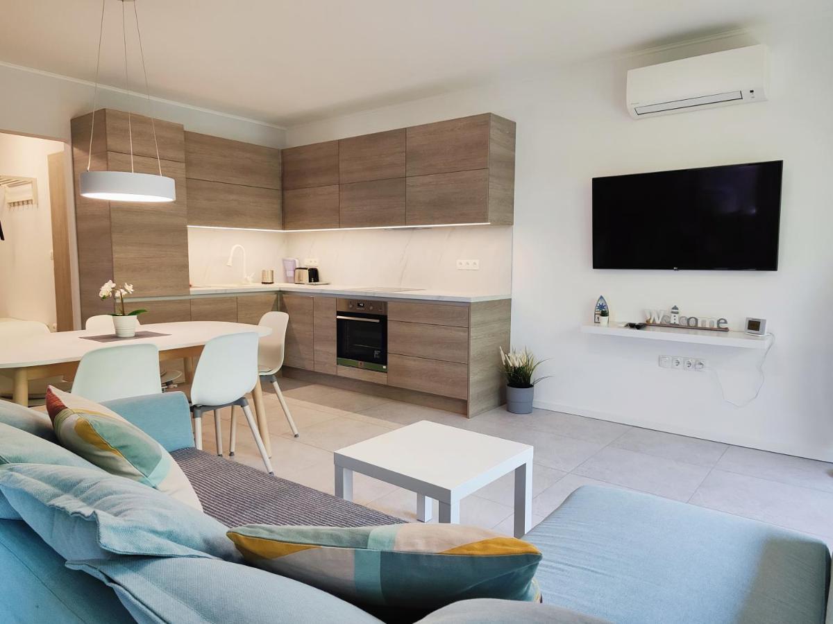 קסזטלי Lakeside Family & Studio Apartments מראה חיצוני תמונה